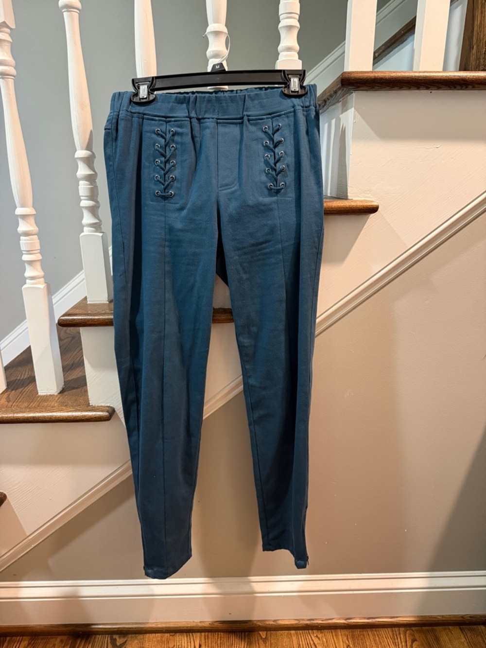 Umgee ladies Teal Lace-Accent Trousers